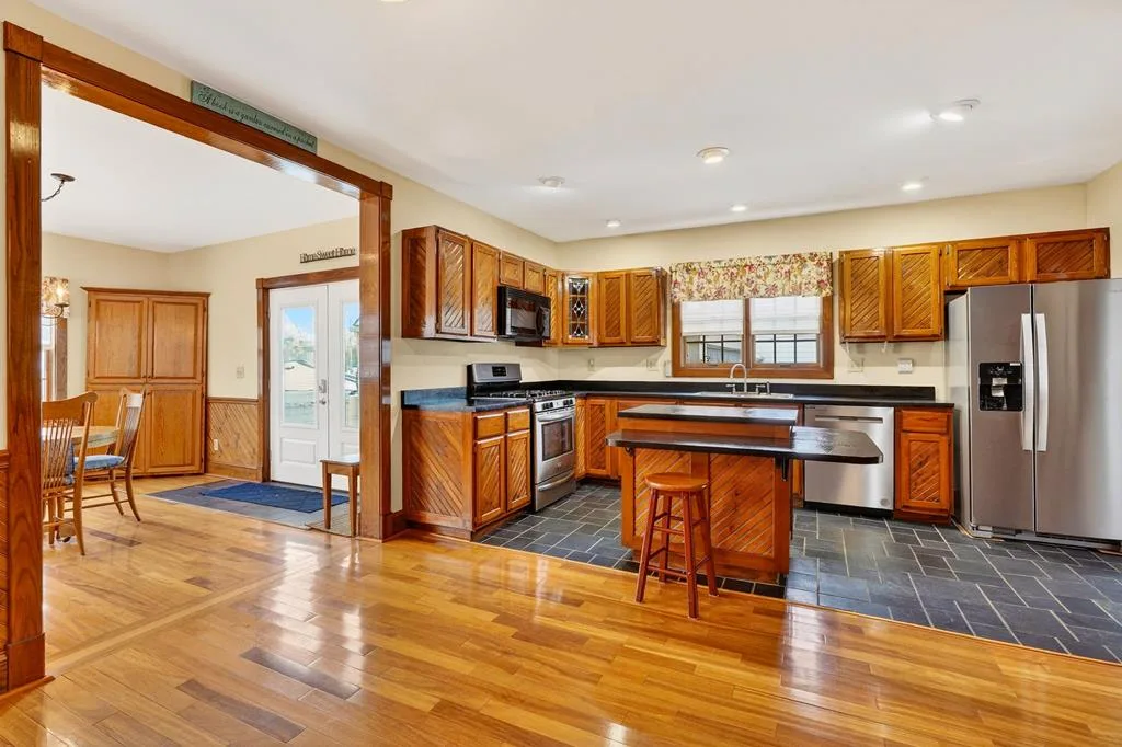 Property Image 24