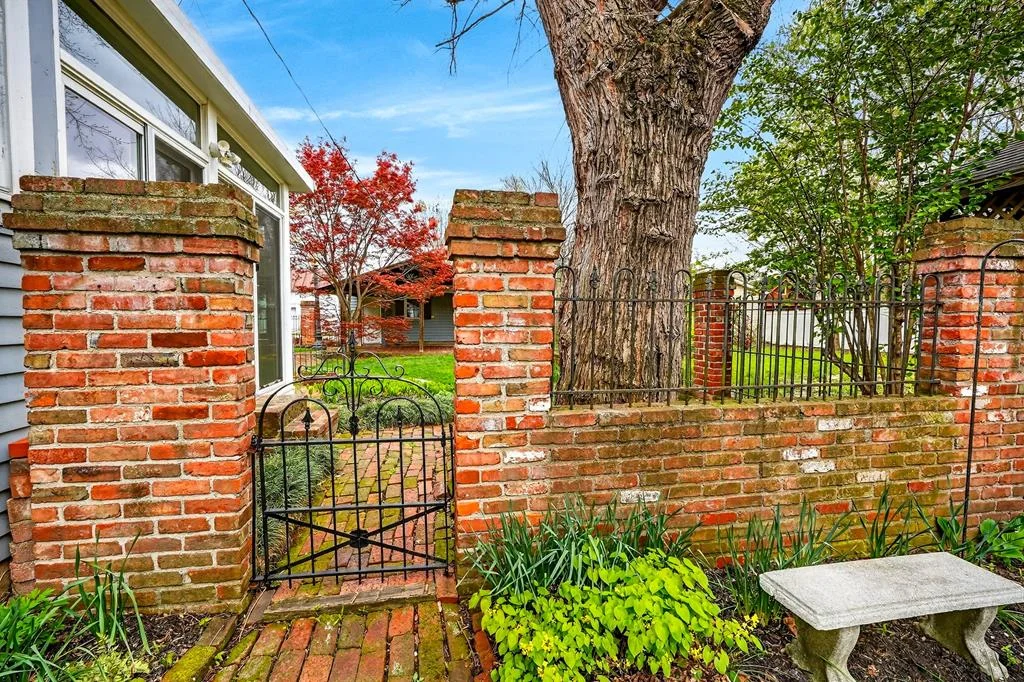 Property Image 43