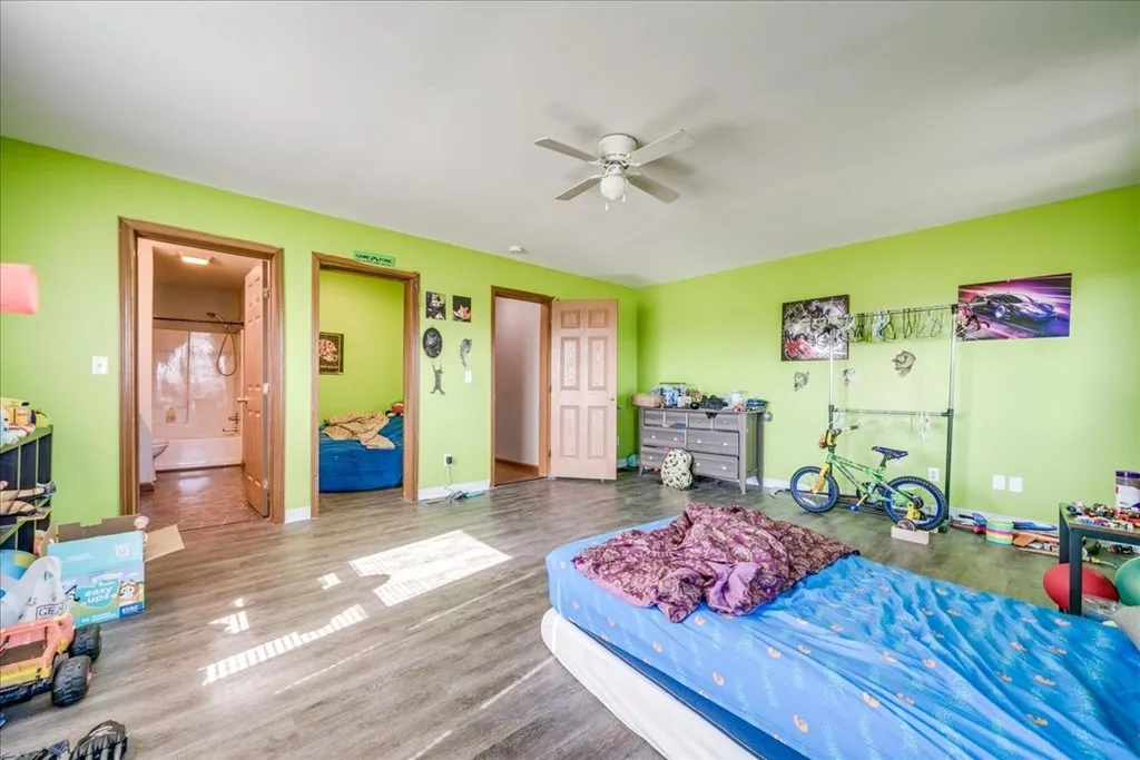 Property Image 35