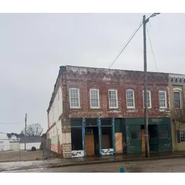 122 124 2ND ST Wellston OH 45692 Residential