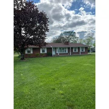 17 Barnhart Drive Chillicothe OH 45601 Residential