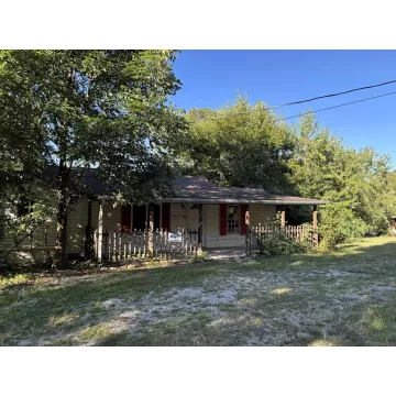 2056 Simmons Road Frankfort OH 45628 Residential