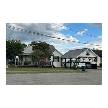 300 E North Street Waverly OH 45690 Residential