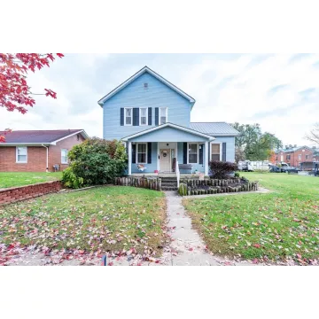 404 1ST AVE Waverly OH 45690 Residential