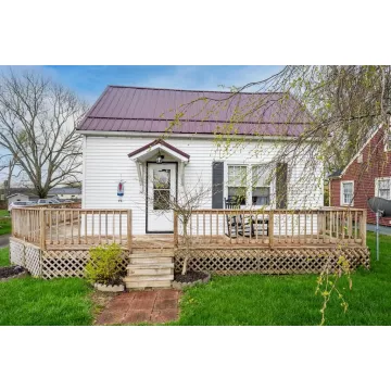 417 E Main  Street Leesburg OH 45135 Residential