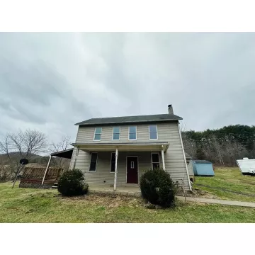 424 Luckhart Road Kingston OH 45644 Residential