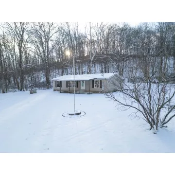 4991 Walnut Creek Pike Kingston OH 45644 Residential