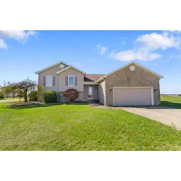 5811 Carrs-Mill Jamestown Road NW Jeffersonville OH 43128 Residential