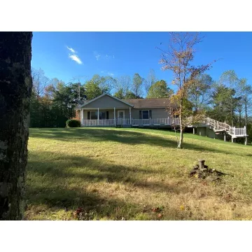 5957 Greenbriar Road Bainbridge OH 45612 Residential