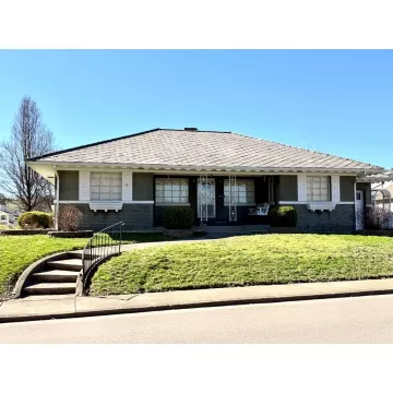 601 Cherokee Rd Chillicothe OH 45601 Residential