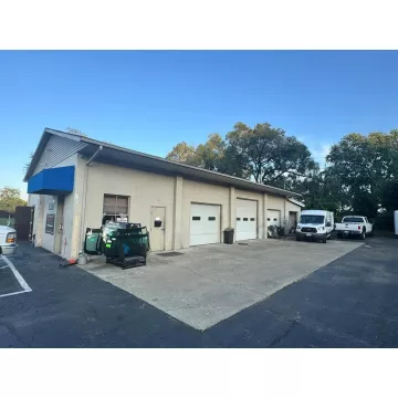 715 Menasha Rd. Chillicothe OH 45601 Real Estate Only