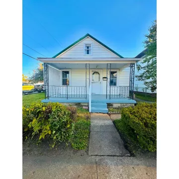 827 Madison Ave. Chillicothe OH 45601 Residential